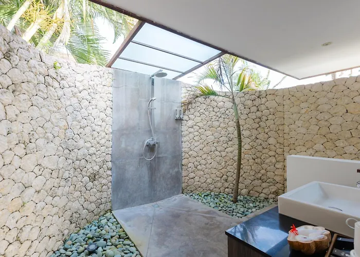 ヴィラ Three-bedroom With Private Pool At La Joya Balangan *