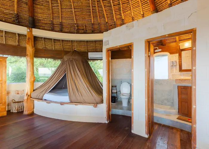Three-bedroom With Private Pool At La Joya Balangan
